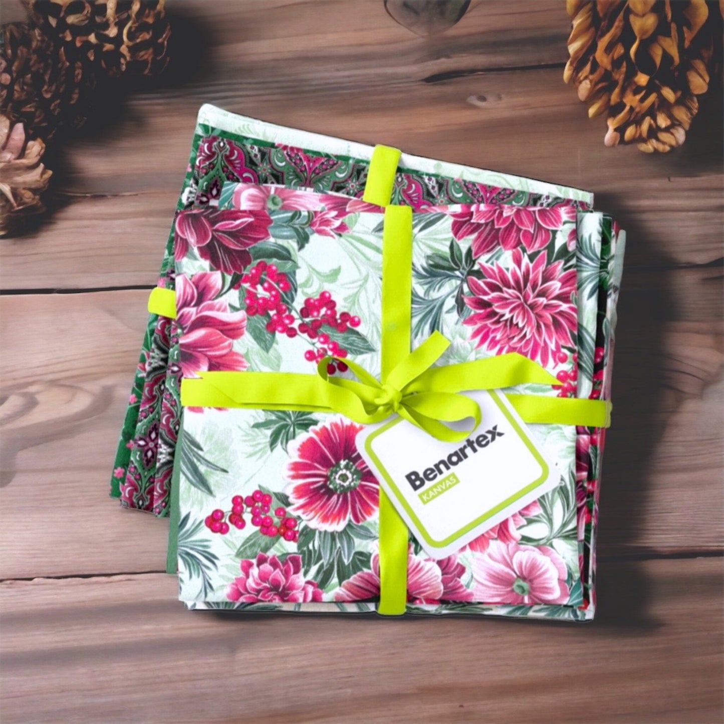 Winterberry Floral Fat Quarter Bundle Kanvas for Benartex