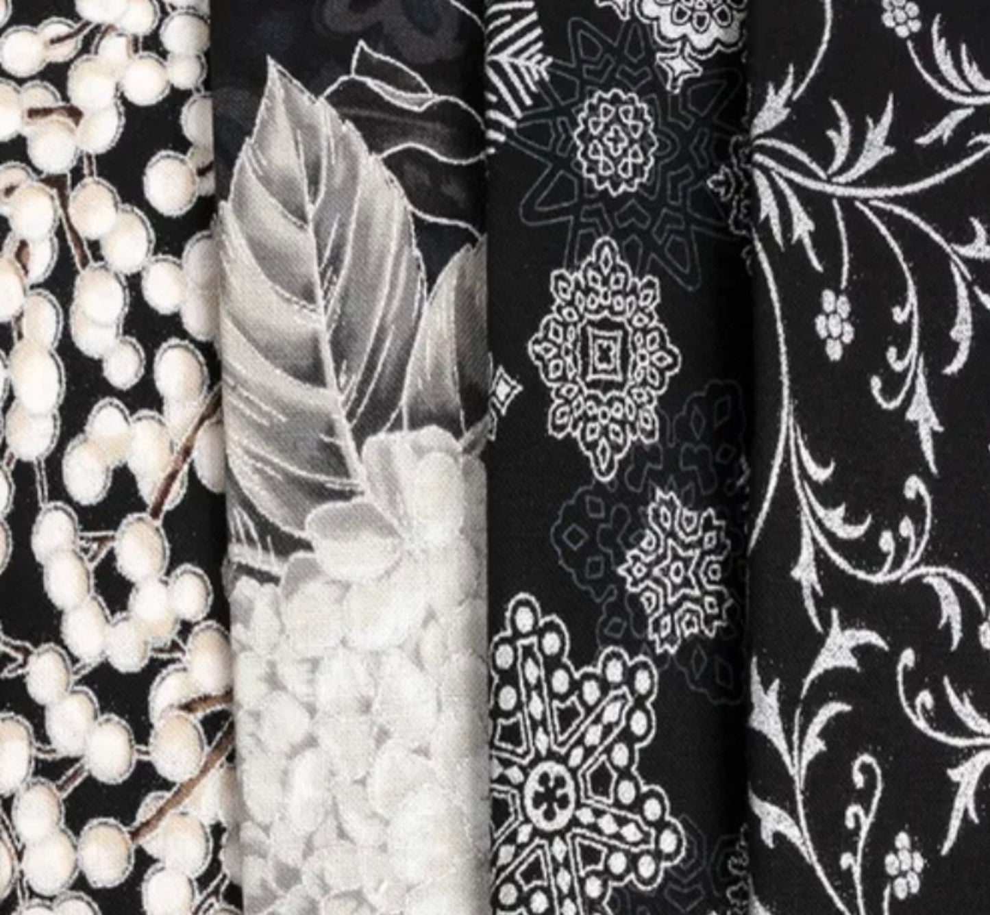 Holiday Flourish Snow Flower Taupe Colorstory 16 Pc Fat Quarter Bundle - RK Fabrics