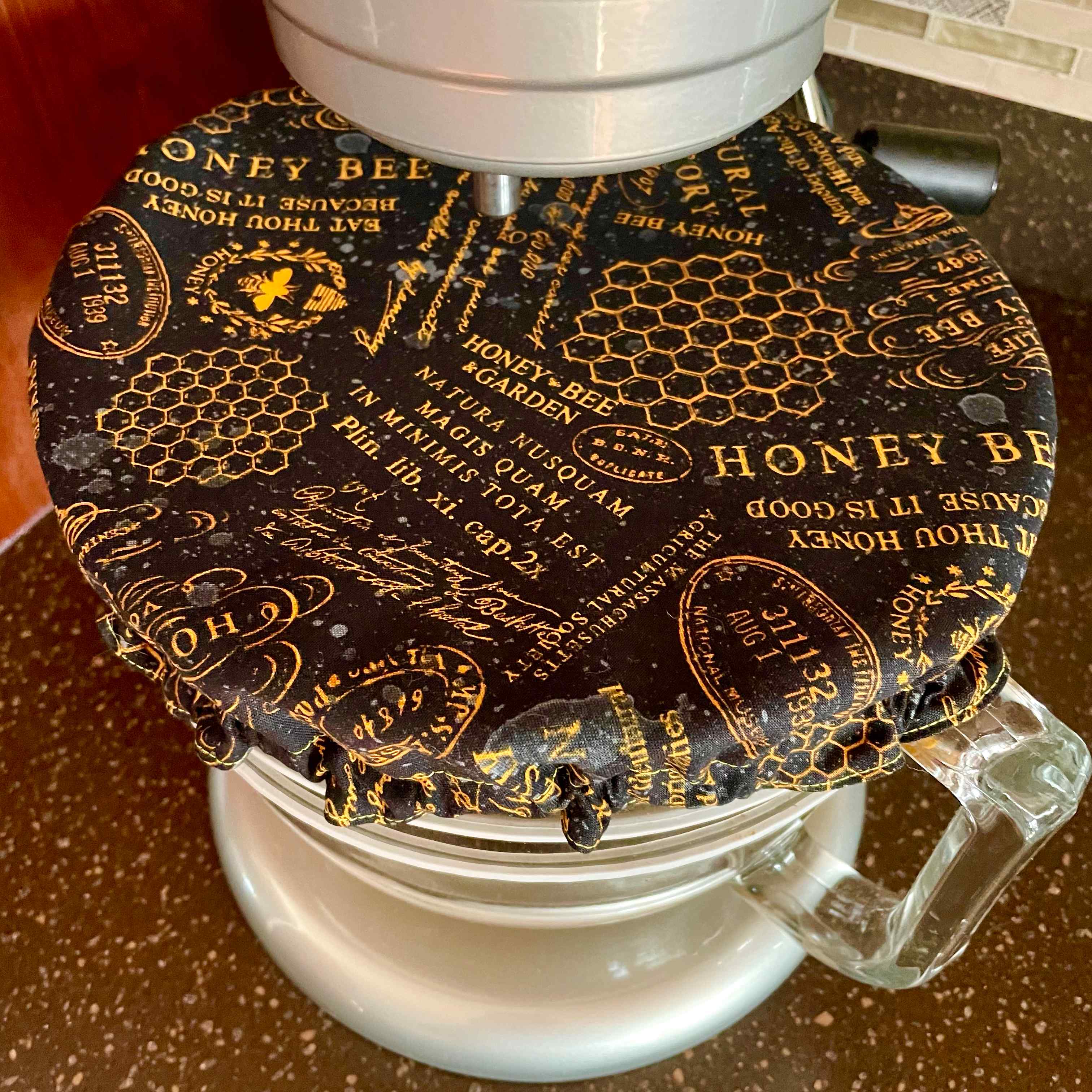 Stand Mixer Bowl Covers - Honeybloom Bees and Flowers Bowl Cover – Dalisay  Design Fabrics