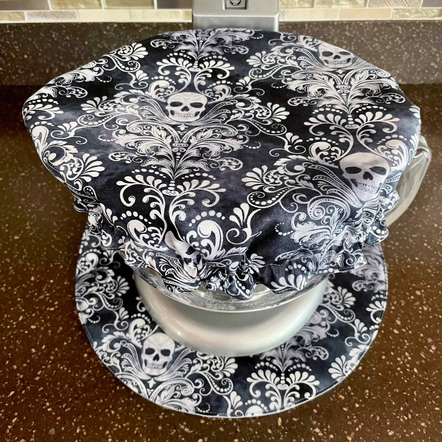 Stand Mixer Bowl Covers - Skull Damask
