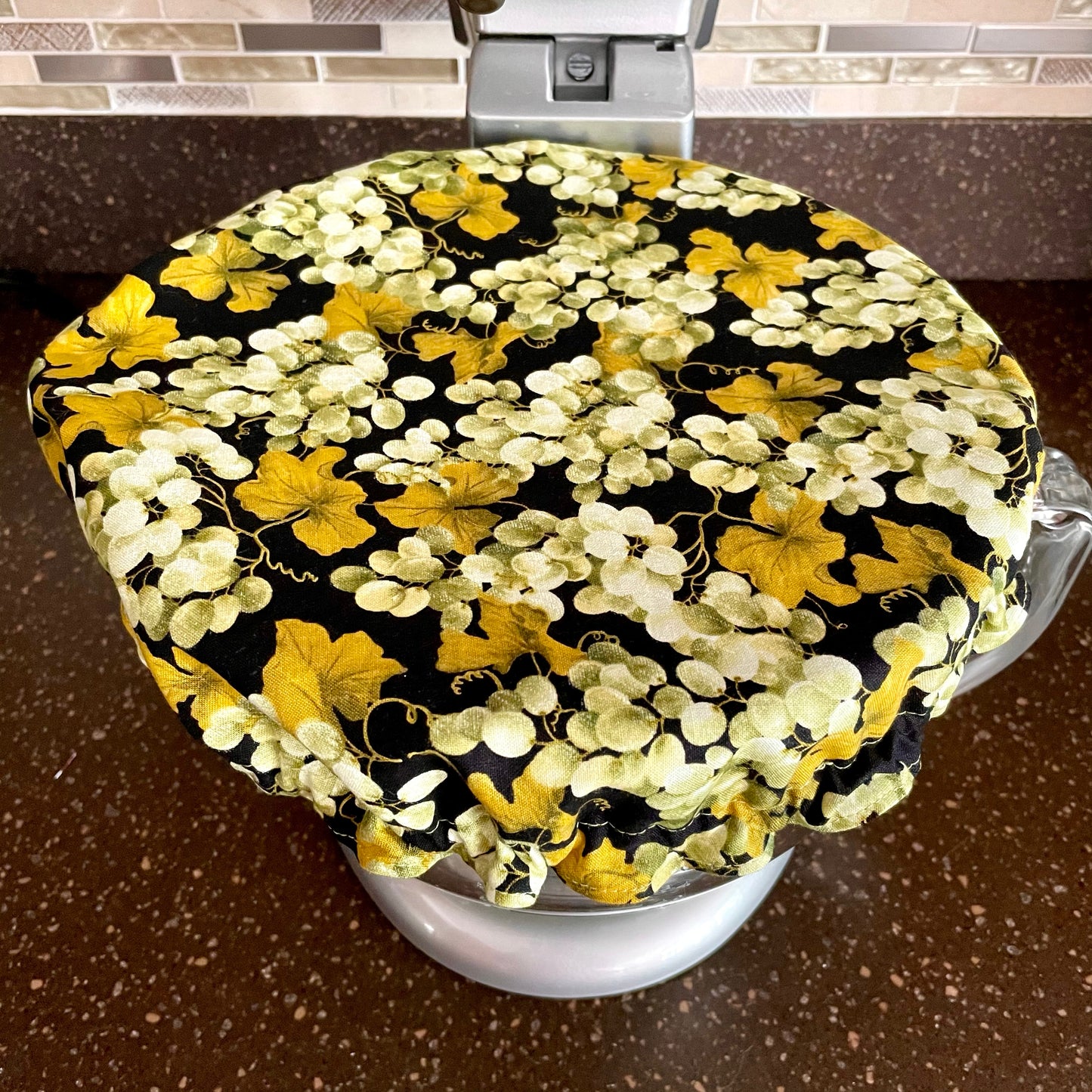 Stand Mixer Bowl Covers - Grapes and Vines