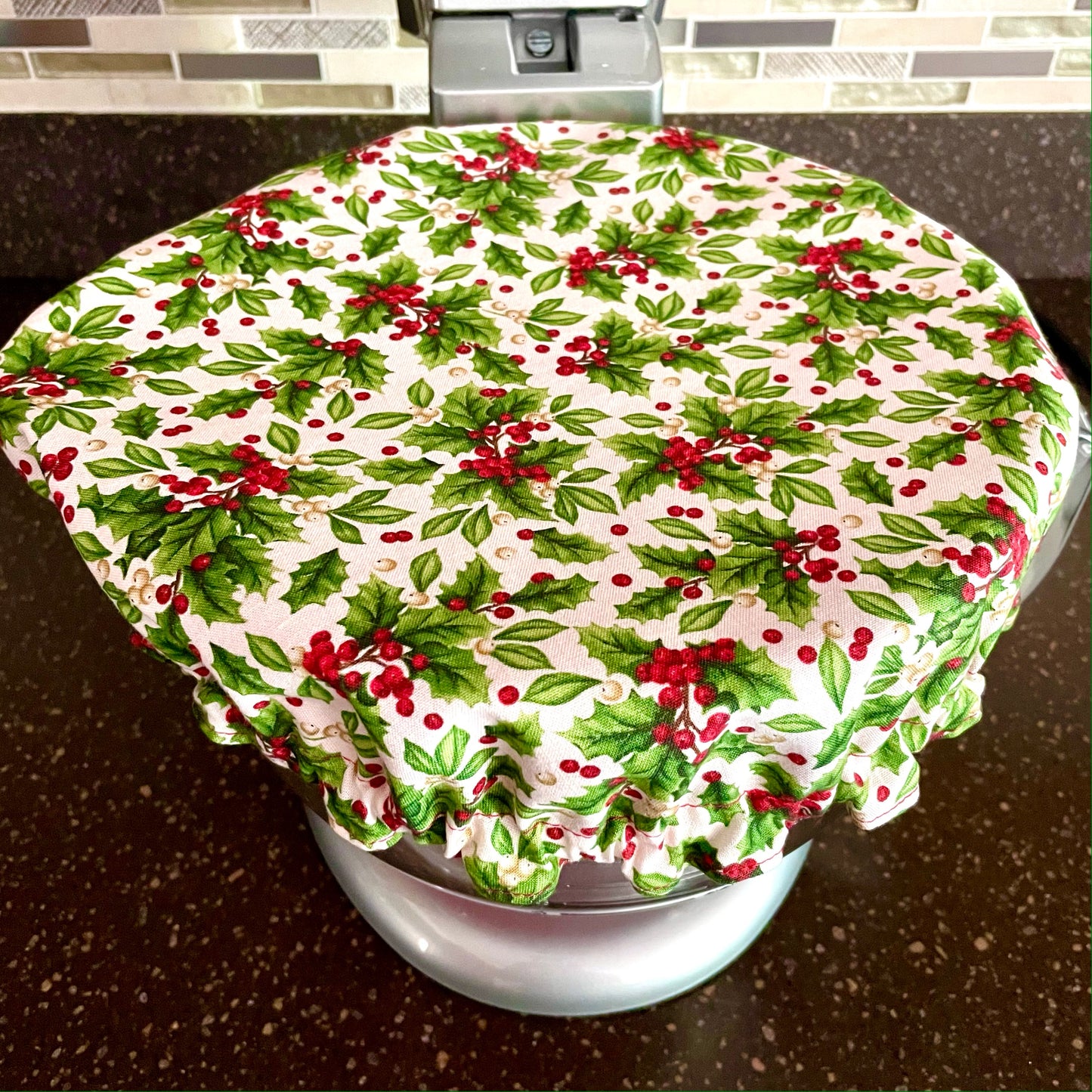 Stand Mixer Bowl Covers - Holly and Berries