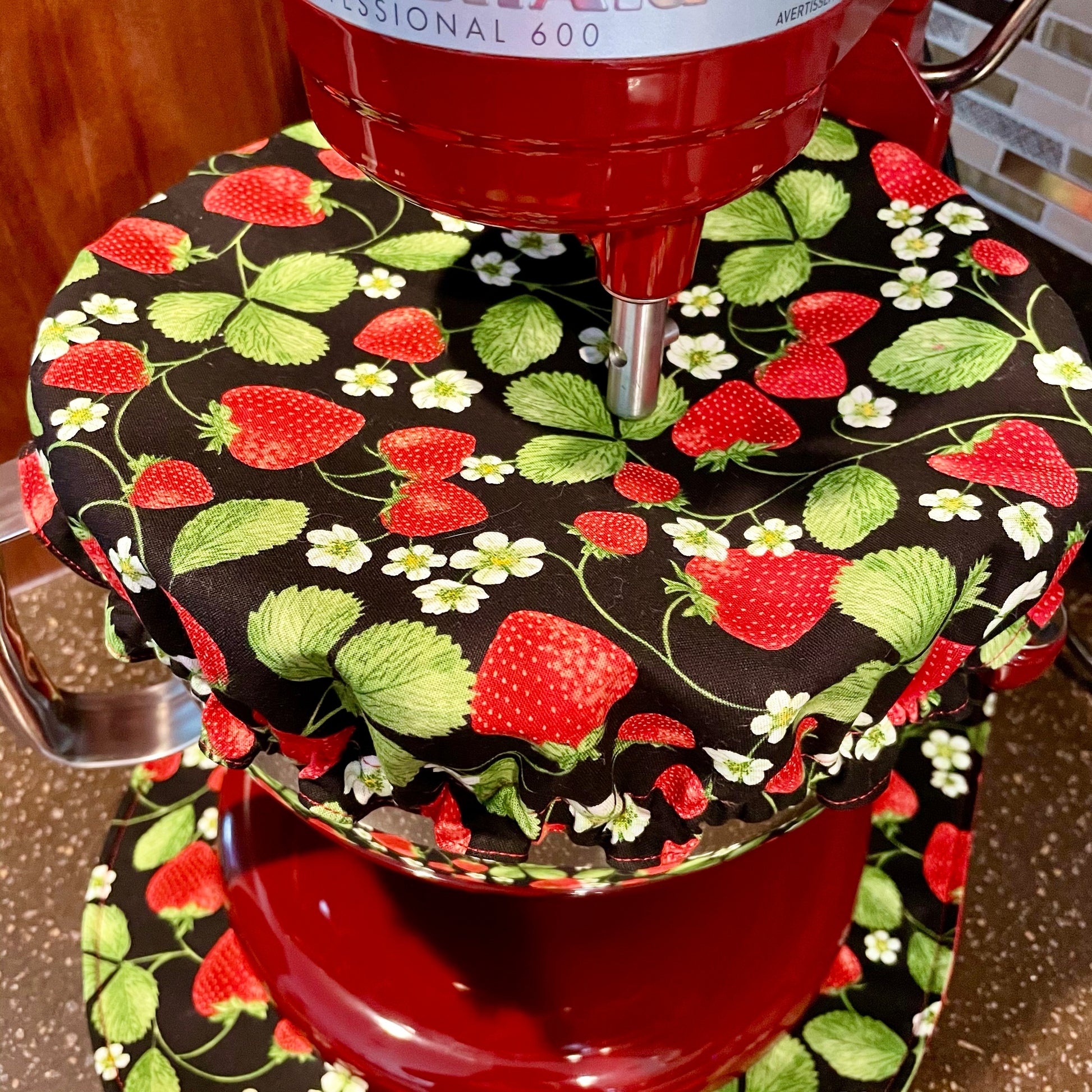 Strawberries and Vines Stand Mixer Bowl Cover