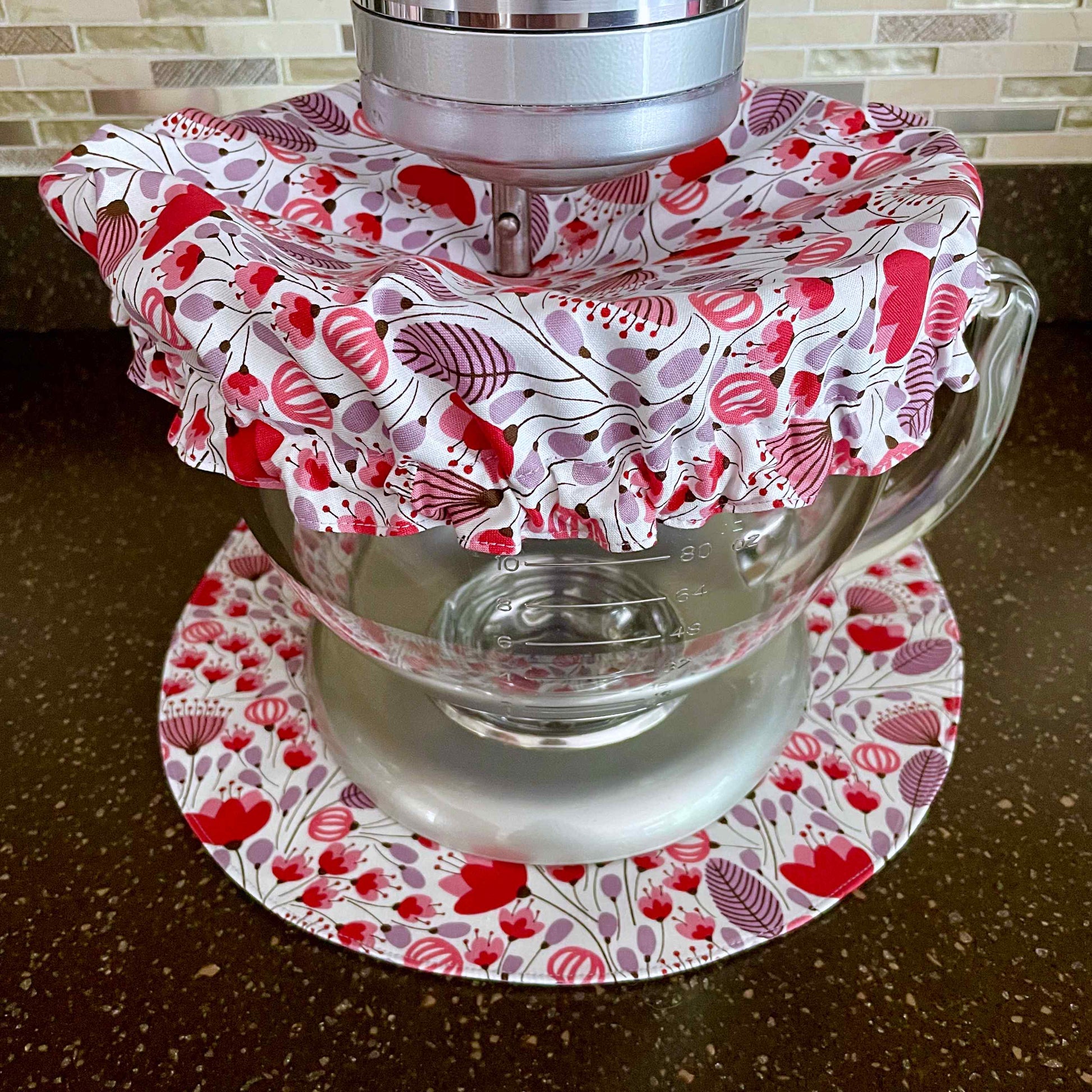 Stand Mixer Bowl Covers - Honeybloom Bees and Flowers Bowl Cover – Dalisay  Design Fabrics